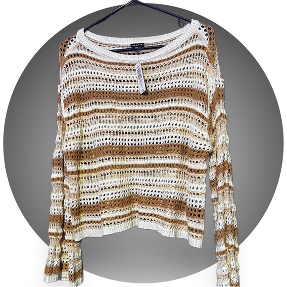 BOGO NWT Torrid Wide Sleeve Crop Pullover - Picture 2 of 5